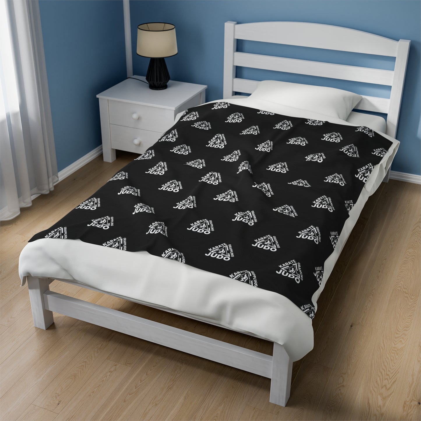 Black Holy Ground Triangle Blanket